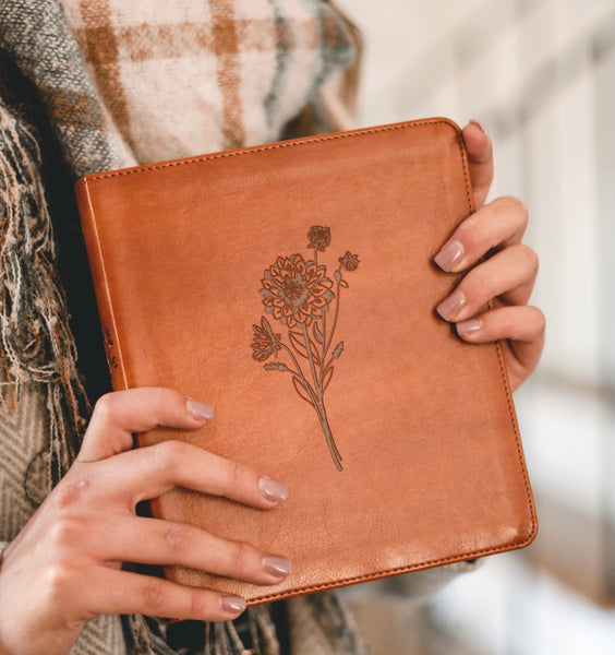 ESV JOURNALING BIBLE: SIERRA THEME