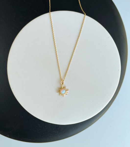 Ollie Necklace