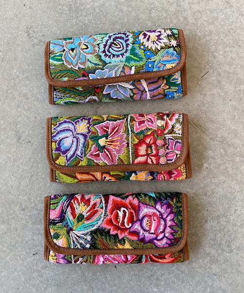Embroidered wallet