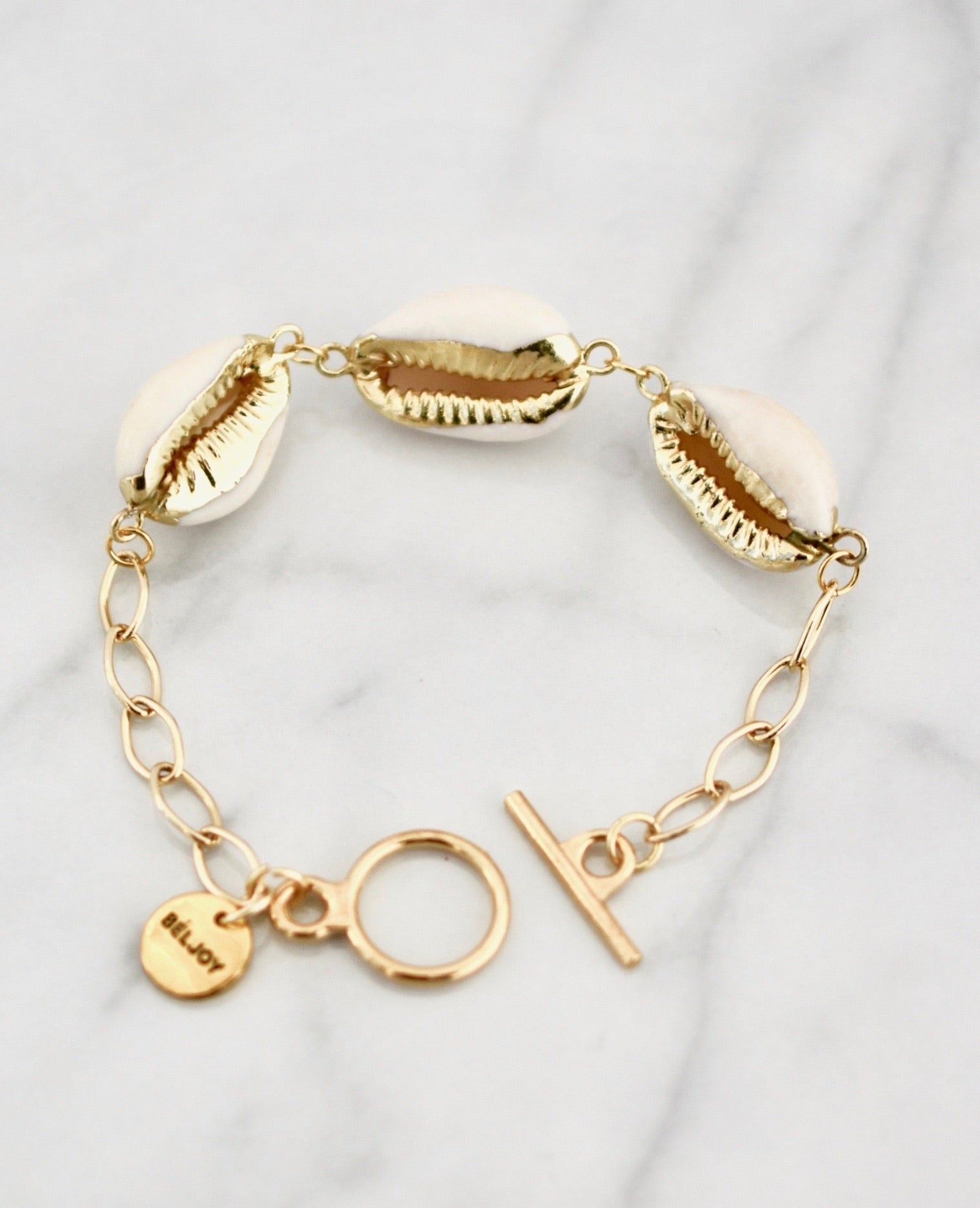 Bindi Shell and Chain Bracelet